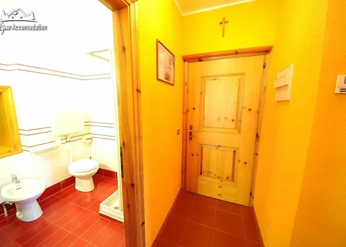 アパート Casa Florin Giumel By